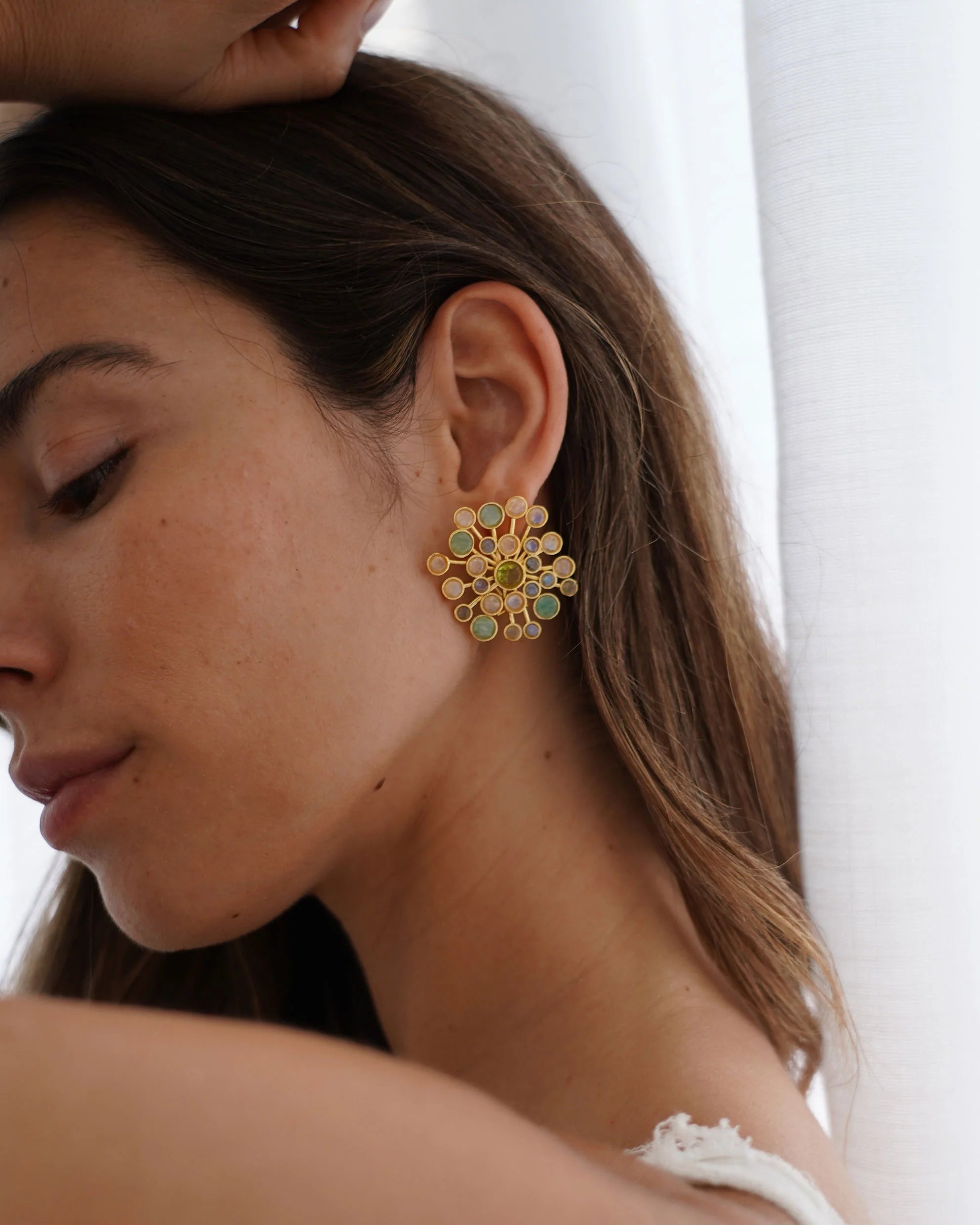 Pendientes dorados Denali Amazonita Tiahra