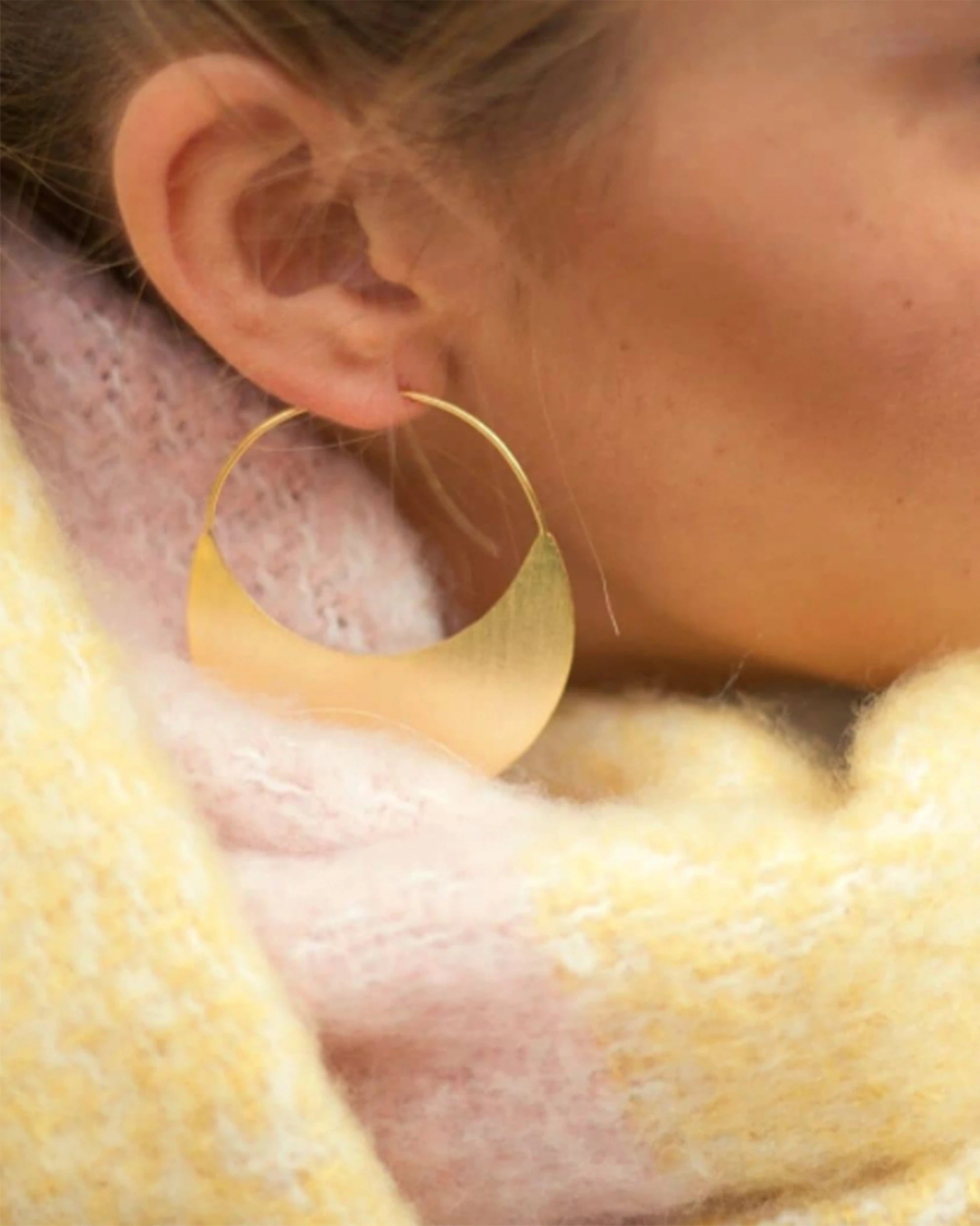 Pendientes Maxi Hoops Tiahra