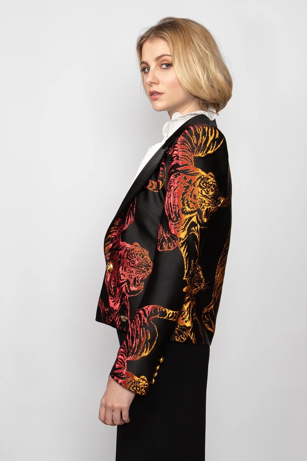 Chaqueta Tavis negra La Condesa