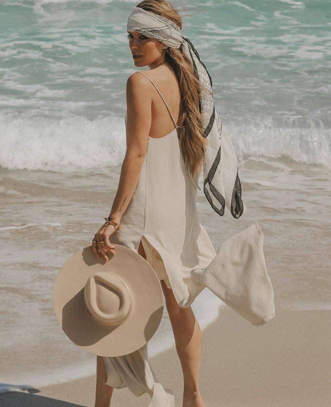 Vestido fluido tiranteI MILOA - Bayolo Concept Store