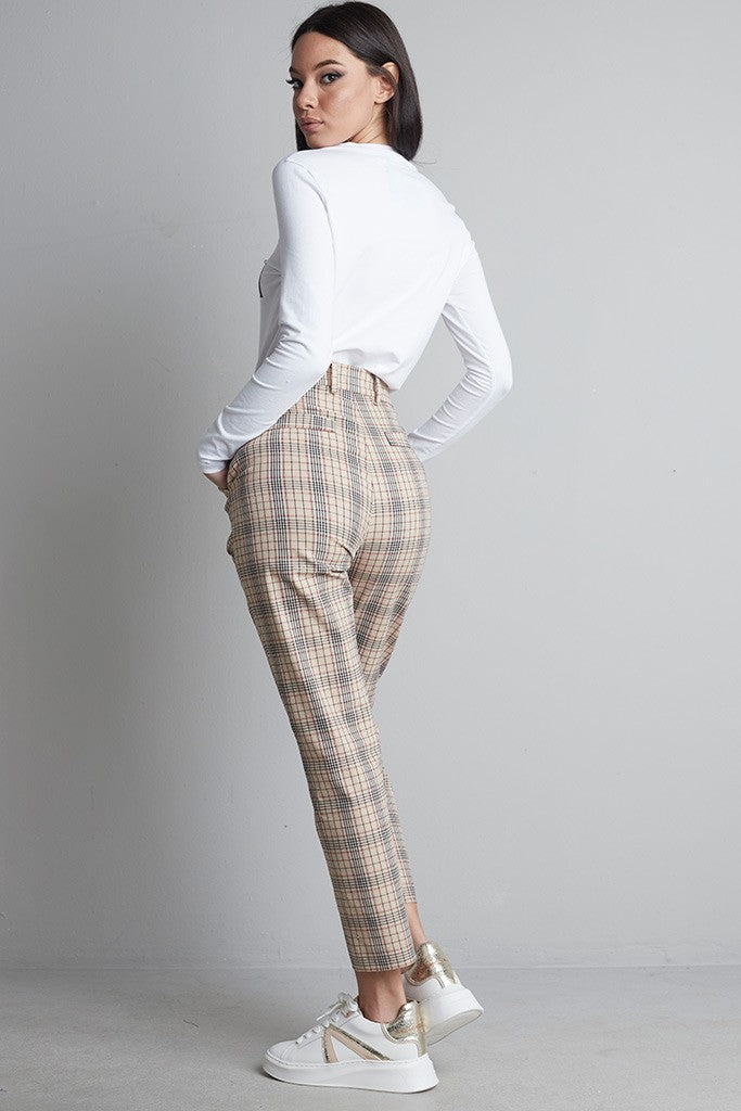Pantalón recto cuadros nude - Bayolo Concept Store